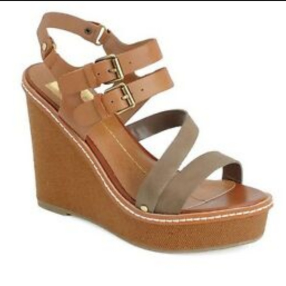Dolce Vita Jobin Wedge - Taupe